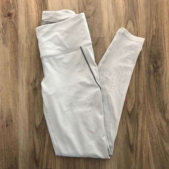 VS Sport Knockout Mesh Athletic Legging - Picture 1 of 4